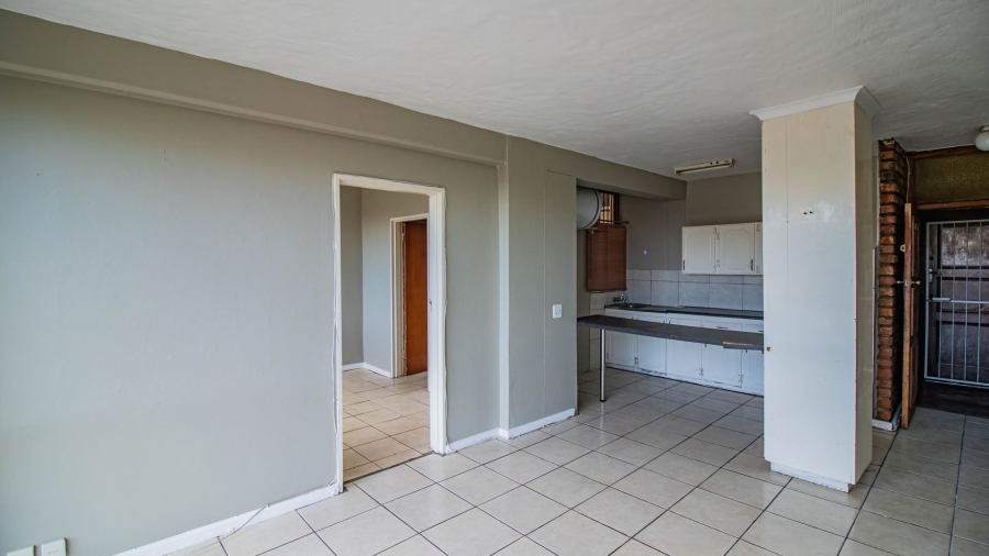 1 Bedroom Property for Sale in Amalinda Eastern Cape